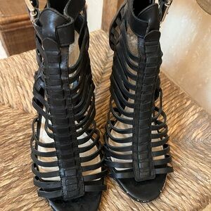 Vince Camuto Black Heels with Elegant Design